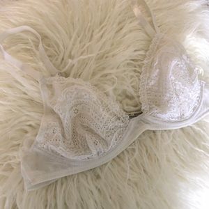 NWOT Free People White Lace Bralette